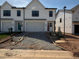 8801 Chapman Triangle Way, Knoxville, TN 37920