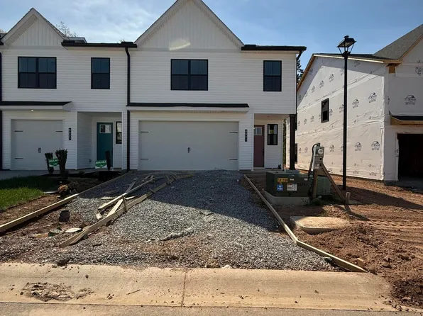 8801 Chapman Triangle Way, Knoxville, TN 37920