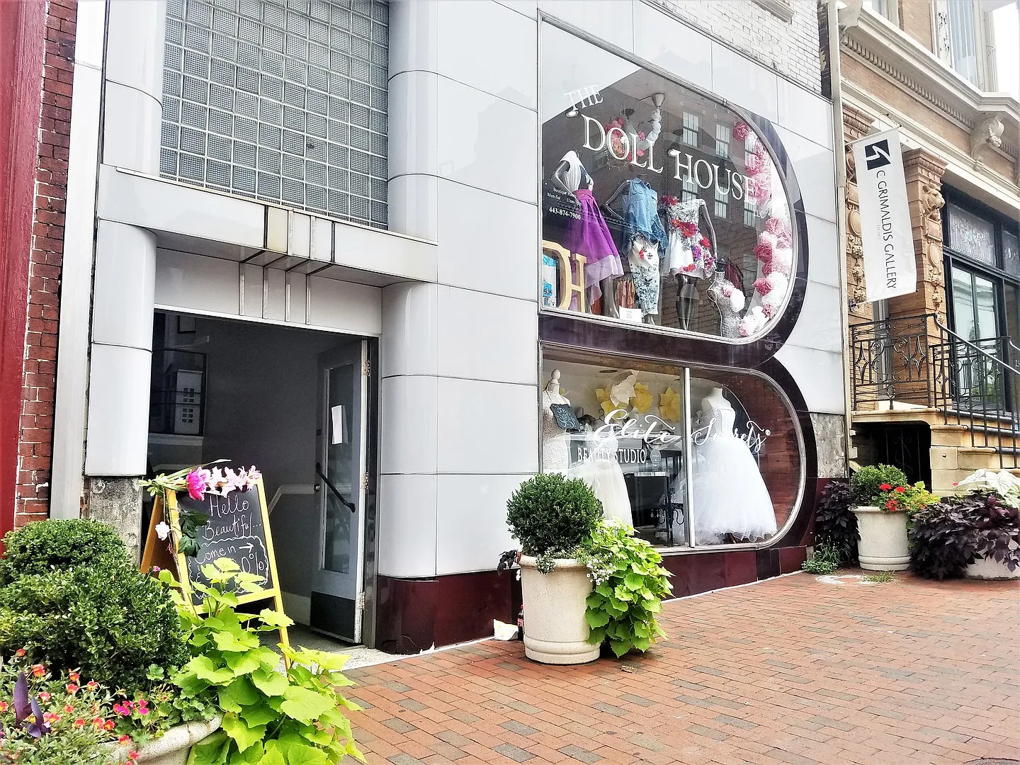 525 N. Charles St — Photo 3