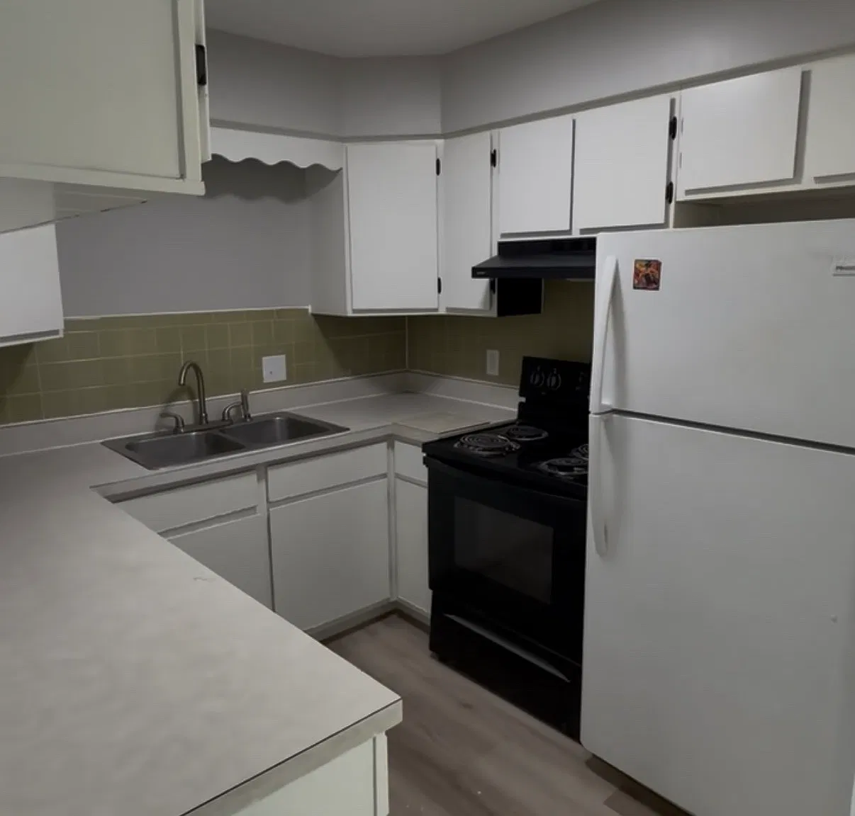 2 bed, 800 sqft, $1,025 — Photo 3