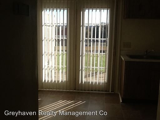 4th image of 103 Oyler Ln