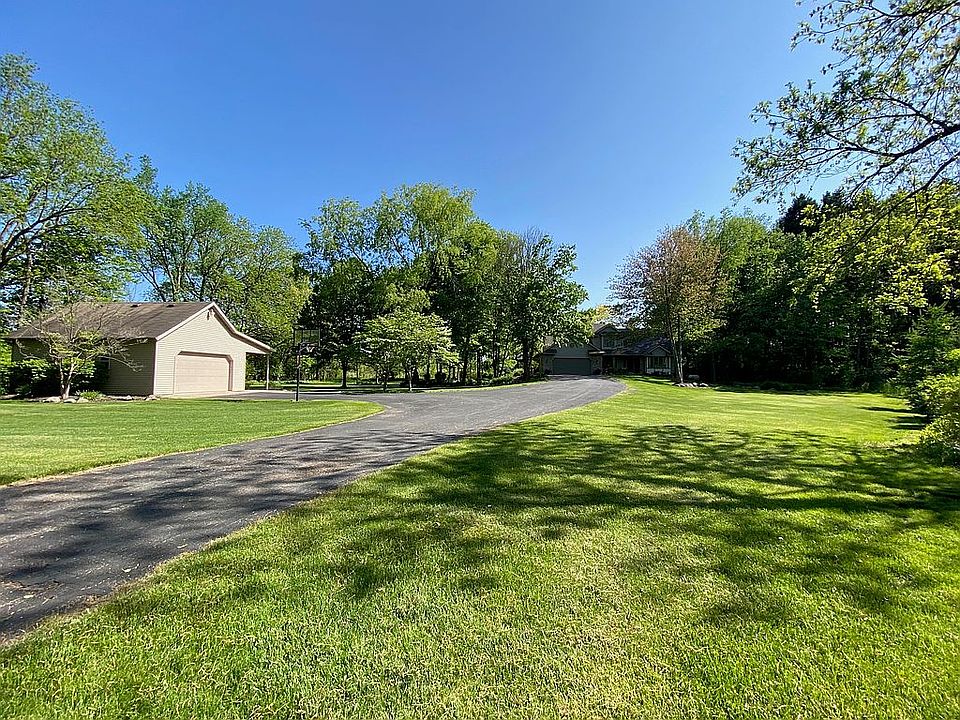 2nd image of 9150 108th St
