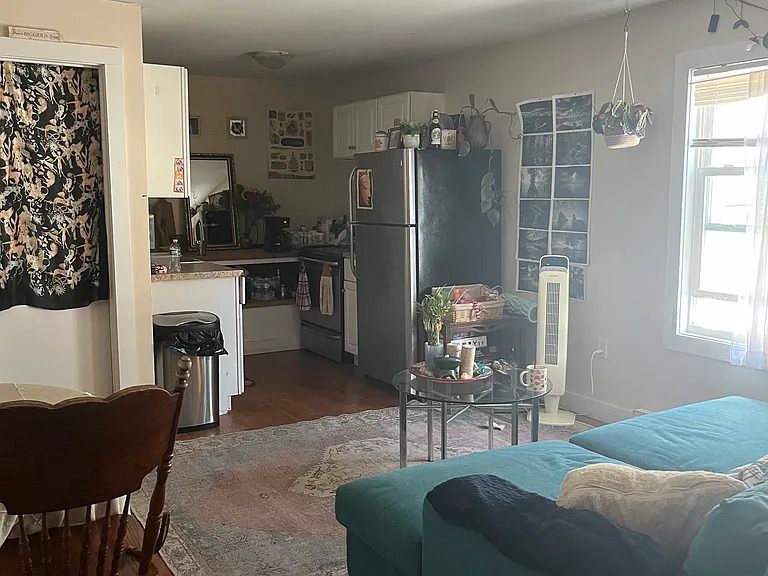 18 Mill St — Photo 3