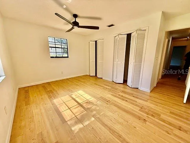 860 N Kansas Ave — Photo 16