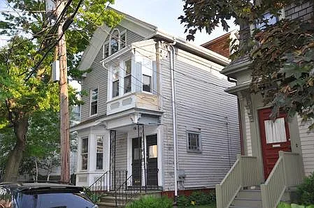 Building Photo - Kelly Rd
