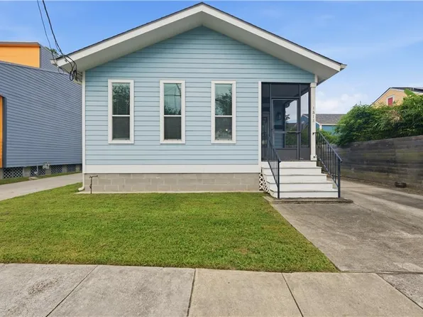 1813 Toledano St, New Orleans, LA 70115