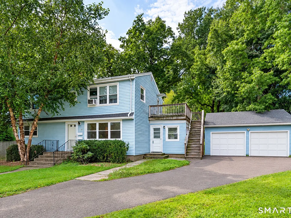 298 Roseville Ter #1