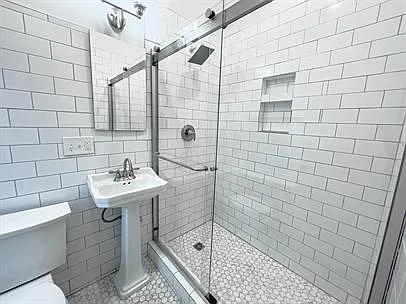 Floor plan 18 S Bridge St 4