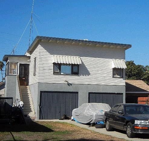 2nd image of 5025 4th Ave