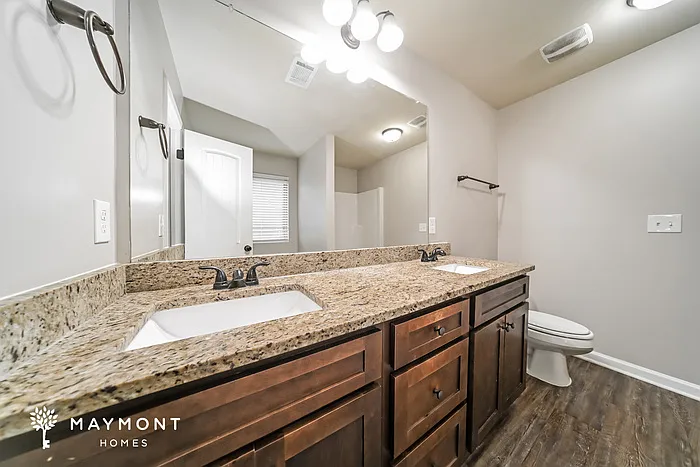 321 Concord Ter — Photo 9