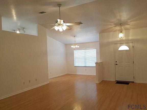 4th image of 77 Bressler Ln