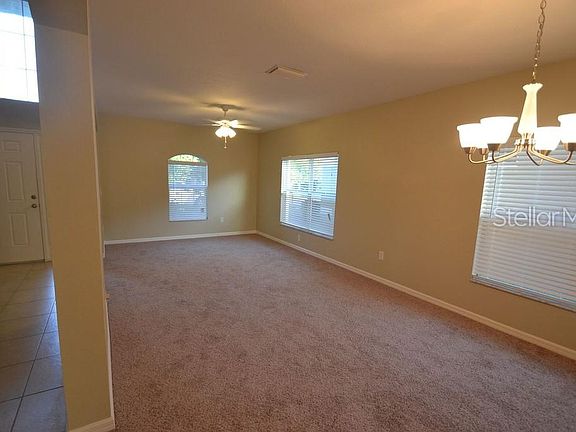 3rd image of 6816 Runner Oak Dr