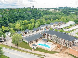 403 Veterans Blvd BUILDING 306-700, Branson, MO 65616