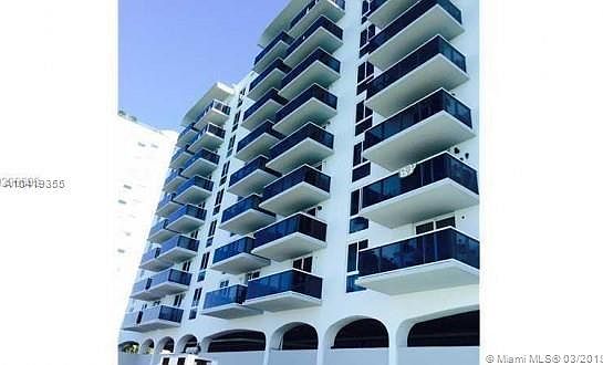 2nd image of 7928 West Dr Penthouse 5