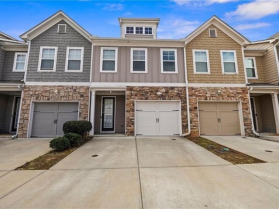 2nd image of 5038 Longview Walk