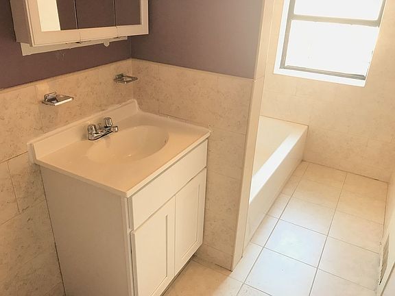 5th image of 590 Ocean Ave APT 4D