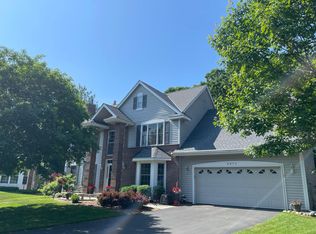 2471 Hampshire Ct, Mendota Heights, MN 55120