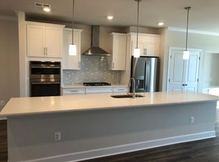 43479 Stonewood Crossing Ter, Ashburn, VA 20148