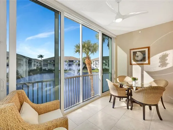 805 Bentwater CIR #101, NAPLES, FL 34108