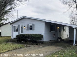 3030 Shadowfax Dr, Springfield, IL 62707