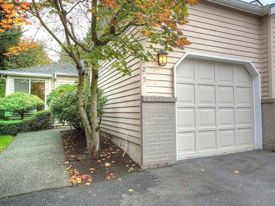 1st image of 325 7th Ave S #1