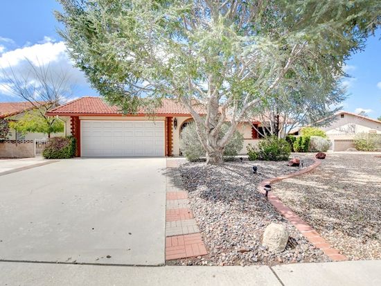 1323 Pepper Tree Dr Hemet Ca 92545 Zillow