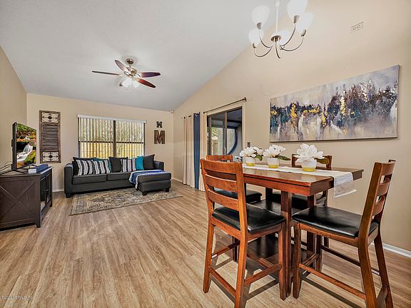 3rd image of 3461 Donzi Way E