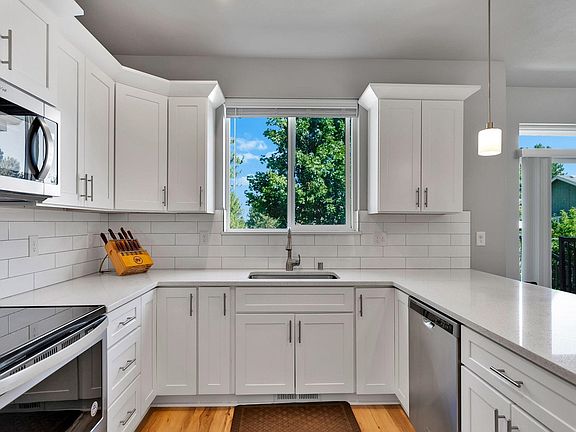 4th image of 4515 E 13th Ave