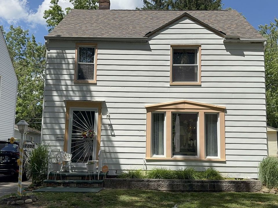 1st image of 17207 Walden Ave