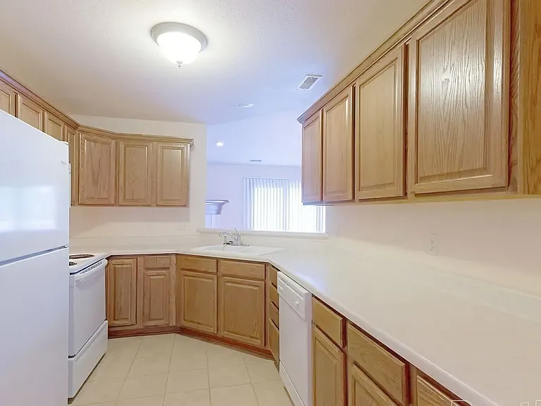 The Pines Townhomes: Spacious Living in Quaint Ankeny Neighborhood! — Photo 5