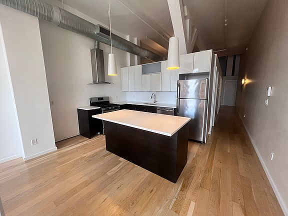 5th image of 726-28 Market St #905