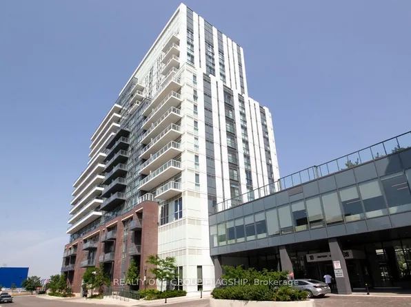 38 Honeycrisp Cres #308E, Vaughan, ON L4K 0M8