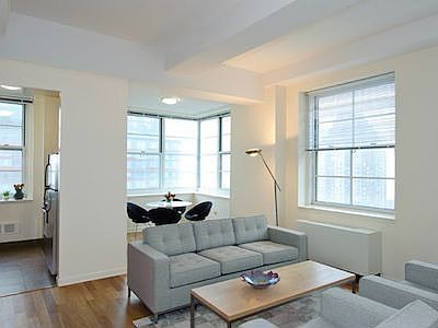 3rd image of 21 West St APT 14G