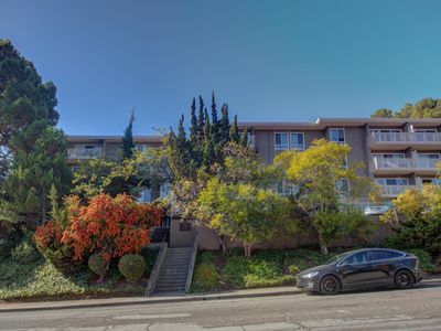 1101 Continentals Way APT 307, Belmont, CA, 94002