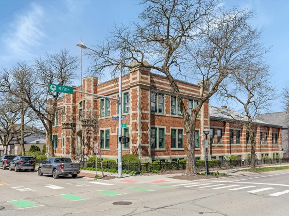 223 E Ann St APT 1, Ann Arbor, MI 48104