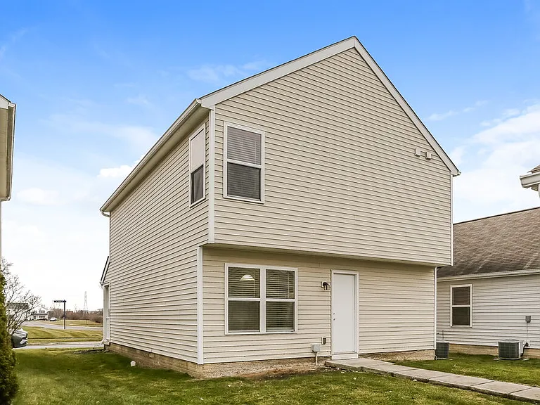 6280 Marengo St — Photo 17