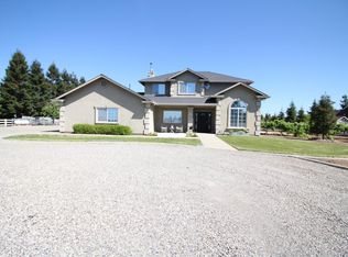 30611 Edwards Rd, Oakdale, CA 95361