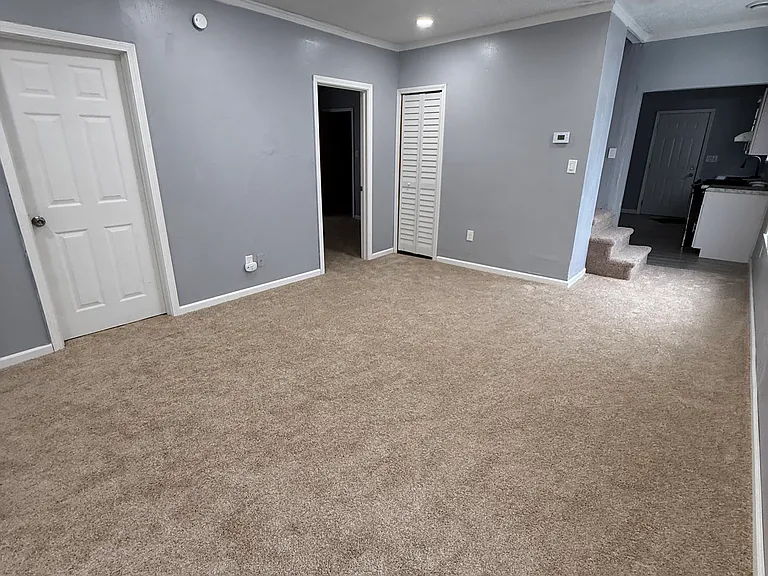 7011 Meadow Ave — Photo 11