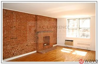 Rented by Wave Real Estate Group