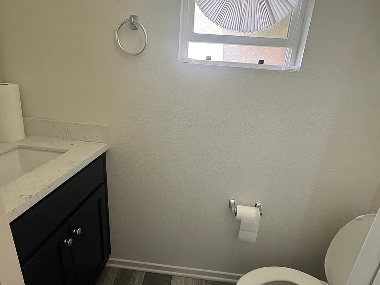 1404 Santa Victoria Rd #4 — Photo 14