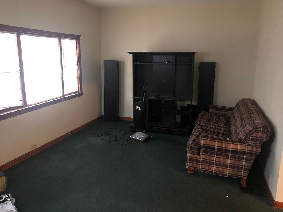 2nd image of 159 Courtland Ave #1
