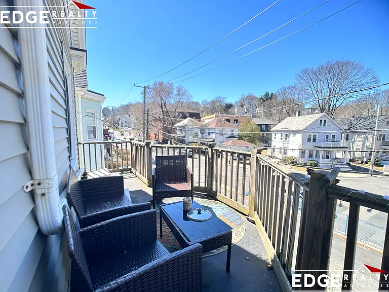 22 Brooks St #1A — Photo 11