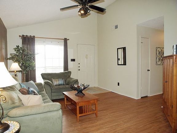 Entry way