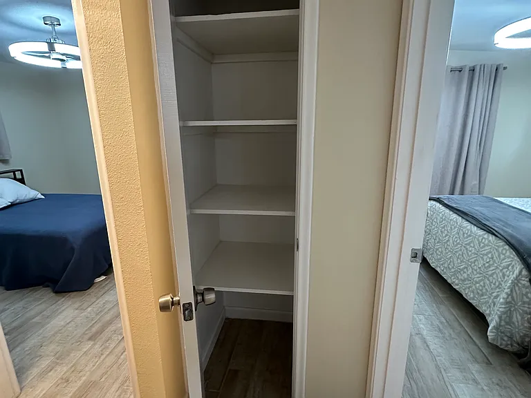 2821 E Presidio Rd — Photo 20