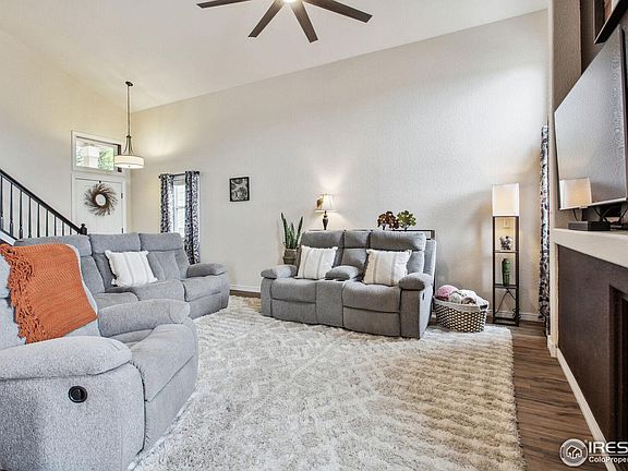 4th image of 10537 Taylor Ave