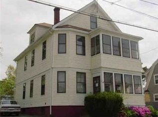 216 Garden St, Cranston, RI 02910