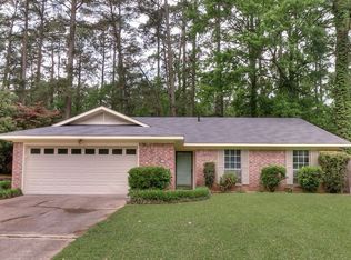 9402 Brookside Cir, Shreveport, LA 71118