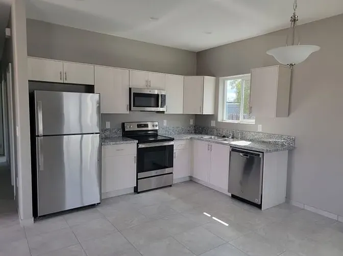 4957 N Sunrise Ave #1 — Photo 1