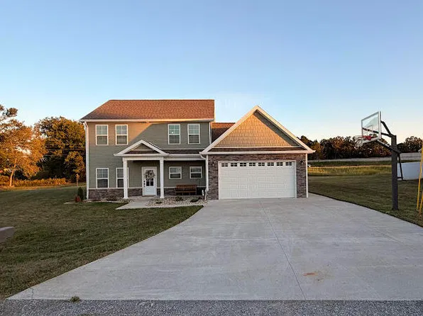 28 Fieldstone Cir, Cadiz, KY 42211