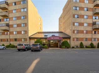 13 Putter Dr #204S, Wallingford, CT 06492